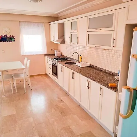 Appartement Alanya'da Enfes Deniz Manzarali Ve Havuzlu Daire Alanya