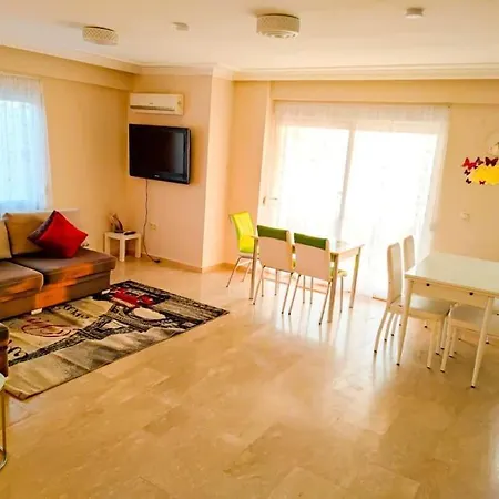 Appartement Alanya'da Enfes Deniz Manzarali Ve Havuzlu Daire
