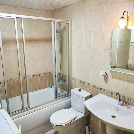 Alanya'da Enfes Deniz Manzarali Ve Havuzlu Daire Appartement